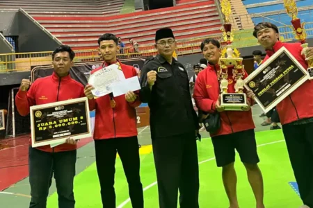 PSHT Kota Blitar Raih Juara Umum II Kejurprov Pencak Silat se-Jatim Foto BeritaJatim.com