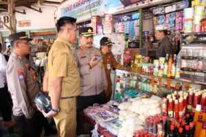 Satgas Pangan Sumenep Turun ke Pasar Tradisional, Cek Stok dan Harga Sembako Jelang Ramadhan Foto BeritaJatim.com