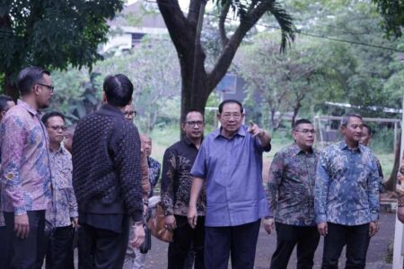 SBY Kumpulkan Tokoh Penting, Bahas Masa Depan Pariwisata Kampung Kelahiran Pacitan Foto BeritaJatim.com