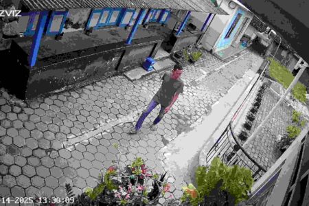 Duit Rp7 Juta dan Emas 7 Gram Milik Nenek di Magetan Digondol Maling, Terekam CCTV Foto BeritaJatim.com