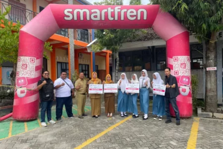 Smartfren Gelar Pelatihan Literasi Digital untuk UMKM di Bojonegoro dan Surabaya Foto BeritaJatim.com