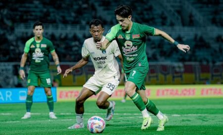 Persebaya Terancam Turun Peringkat Lagi Akhir Pekan Ini Foto BeritaJatim.com