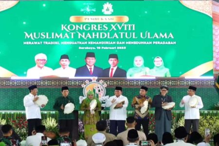 Di Depan Prabowo, Khofifah: Wajah Kampungan, Tapi Loyalitas Tegak Lurus ke Pemerintahan! Foto BeritaJatim.com