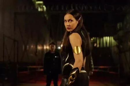 8 Film Indonesia Adaptasi Komik yang Wajib Ditonton, dari Superhero hingga Animasi! Foto BeritaJatim.com