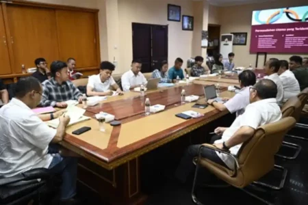 Mahasiswa Unesa Kritisi Permenpora 14/2024, Dinilai Berpotensi Rugikan Olahraga Nasional Foto BeritaJatim.com