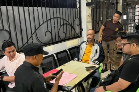 Sempat Buron, Pengacara Yoni Hari Basuki Ditangkap Kejari Surabaya Kasus Kredit Fiktif Foto BeritaJatim.com