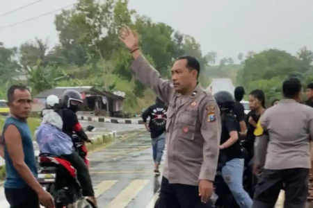 Oknum Anggota Perguruan Silat Tulungagung Buat Onar di JLS Blitar Foto BeritaJatim.com