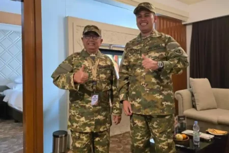 Kenakan Baju Militer, Bupati Blitar Sekaligus Ketua PDIP Ikut Retret? Foto BeritaJatim.com
