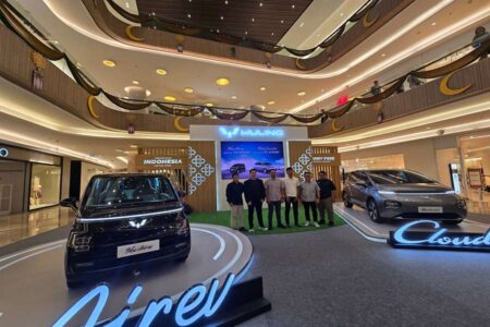 Pabrikan Asal Tiongkok Luncurkan 2 Mobil Wuling Terbarunya, Apa Fiturnya? Foto BeritaJatim.com