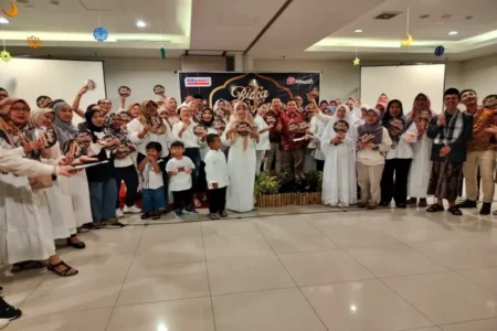 Buka Bersama Alfamart di Madiun, Member Loyal Dapat Hadiah Kejutan Foto BeritaJatim.com