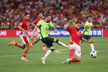 MEMALUKAN! Australia Hancurkan Indonesia 3-0 pada Babak Pertama Foto BeritaJatim.com