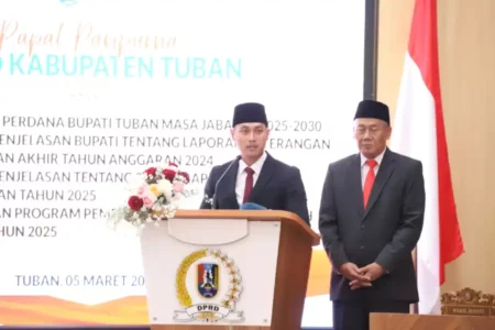 Bupati Tuban Paparkan Visi dan Misi 2025-2030 di Paripurna Istimewa DPRD Foto BeritaJatim.com