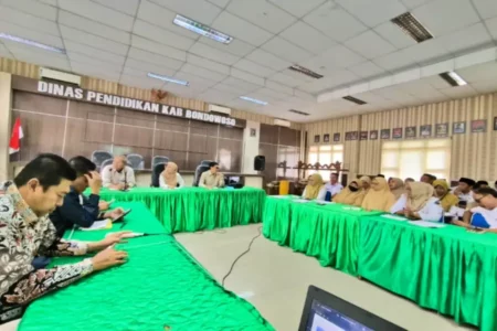 Angka Anak Putus Sekolah di Bondowoso Tembus 6.700 Kasus, DPRD: Perlu Kita Dalami Foto BeritaJatim.com