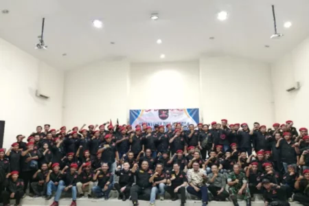 GRIB Jaya Bondowoso Resmi Dilantik, Siap Sinergi dengan Pemerintah untuk Kemajuan Daerah Foto BeritaJatim.com