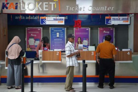 Info Mudik, KAI Daop 7 Madiun Hadirkan Promo Diskon Tiket hingga 25% untuk Perjalanan 7-17 Maret 2025 Foto BeritaJatim.com