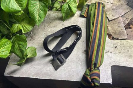 Sanksi Pelaku Perang Sarung: Dibawa ke Kuburan dan Rawat ODGJ Foto BeritaJatim.com