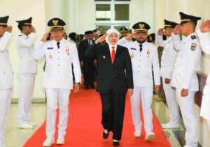 Gubernur Khofifah Hadiri Sertijab Walikota Batu, Berikut Pesan yang Disampaikan Foto BeritaJatim.com
