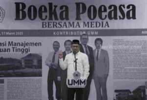 Bukber UMM Ala 80an Bareng Awak Media, Ada Best Costume dan Nostalgia Seru Foto BeritaJatim.com