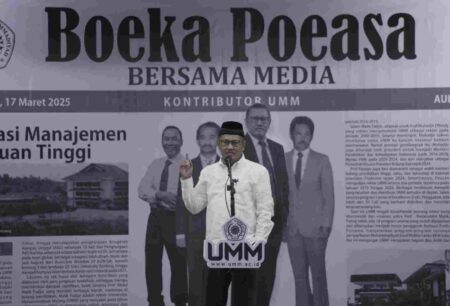 Bukber UMM Ala 80an Bareng Awak Media, Ada Best Costume dan Nostalgia Seru Foto BeritaJatim.com