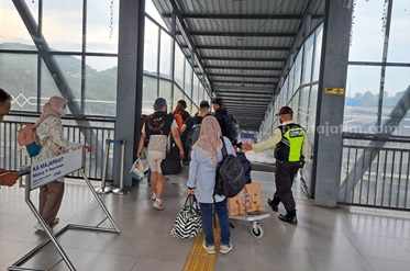 Mudik Lebaran 2025: KAI Tambah Kereta dari Malang, Cek Jadwal dan Rute Favorit Foto BeritaJatim.com