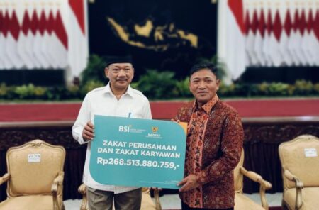 BSI Jadi Bank Pembayar Zakat Terbesar di RI, Salurkan Rp 787,5 Miliar dalam 4 Tahun Foto BeritaJatim.com