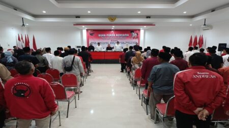 Bukber Kader PDIP di Kabupaten Malang, Ini Pesan Sri Untari Foto BeritaJatim.com