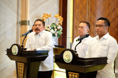 Jaksa Agung Pastikan Pertamax Saat ini Sesuai Standar yang Ditetapkan Foto BeritaJatim.com