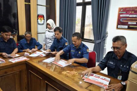Ketua KPU Magetan Pastikan Persiapan PSU Berjalan Sesuai Jadwal Foto BeritaJatim.com