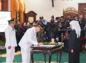 Kholil-Sukri Komitmen Laksanakan Amanah Kepemimpinan Pamekasan dengan Tanggungjawab Foto BeritaJatim.com