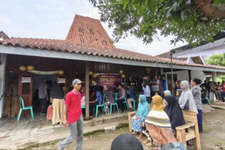 Masyarakat Kinandang Magetan Antusias Nyoblos saat PSU Foto BeritaJatim.com