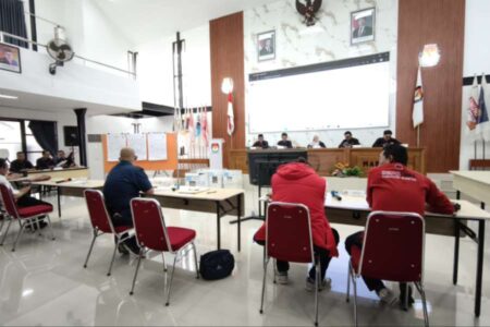 Rekapitulasi PSU di Magetan, Ada 75 Catatan Kejadian Khusus Foto BeritaJatim.com