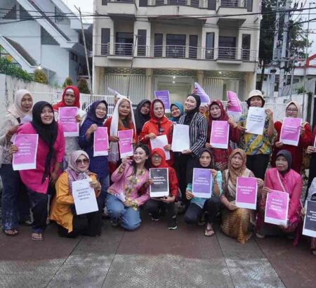 DPRD Jatim Dukung 7 Tuntutan HerAction: Kesetaraan Gender Bukan Sekadar Retorika Foto BeritaJatim.com