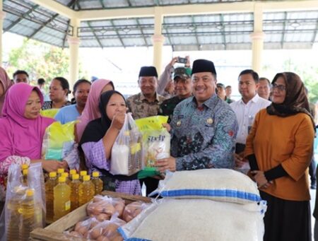 Operasi Pasar Ramadan di Jombang, Upaya Tekan Inflasi dan Ringankan Beban Warga Foto BeritaJatim.com