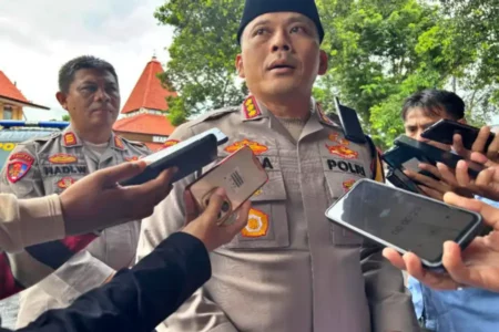 Pembacokan Brutal di Banyuwangi, Polisi Tetapkan 1 Warga Muncar Tersangka Foto BeritaJatim.com
