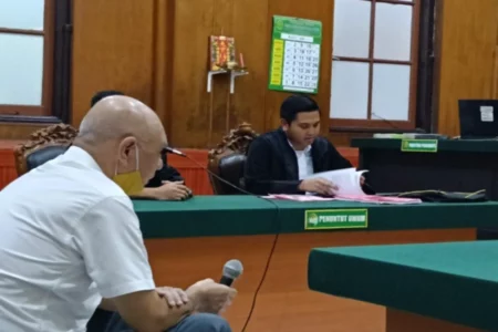 Sidang Mulia Wiryanto Ditunda, Kasus Penipuan Pengacara hingga Eks Wabup Blitar Berlanjut Foto BeritaJatim.com