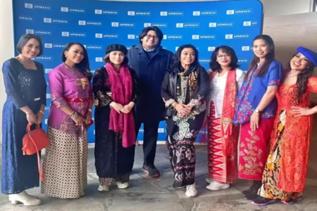 Perempuan Berkebaya Indonesia (PBI) Eropa Perjuangkan Kebaya di UNESCO Foto BeritaJatim.com