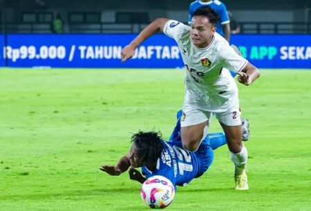 PSIS Semarang Vs Persik Kediri: Pertarungan Hidup Mati untuk Menjauh dari Zona Degradasi Foto BeritaJatim.com
