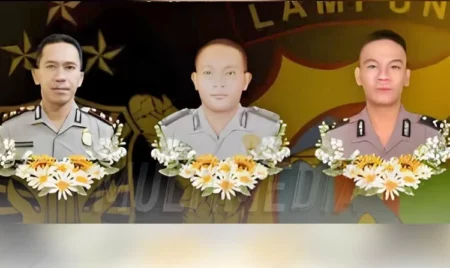 Kapolri Naikkan Pangkat 3 Polisi Gugur Saat Jalankan Tugas Negara Gerebek Sabung Ayam Foto BeritaJatim.com