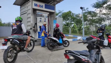 Penjualan BBM Ron 92 di SPBU Mini ExxonMobil Pacitan Meningkat Foto BeritaJatim.com