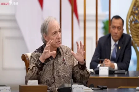 Ray Dalio Melihat Presiden Prabowo Seperti Deng Xiaoping dan Lee Kuan Yew Foto BeritaJatim.com