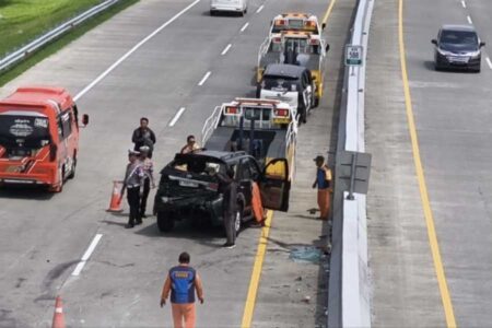 Kecelakaan Beruntun di Tol Ngawi-Kertosono KM 588, 7 Pemudik Luka-Luka Foto BeritaJatim.com