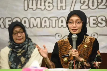 Wali Kota Kediri Vinanda Prameswati Lanjutkan Safari Ramadhan di Masjid Baitur Rohim Foto BeritaJatim.com