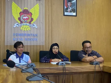 Dinas Kominfo Kota Kediri Gelar Bimtek Pengisian SAQ untuk Keterbukaan Informasi Publik 2025 Foto BeritaJatim.com