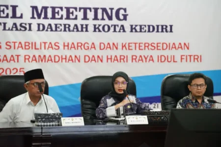 Wali Kota Kediri Paparkan Strategi Pengendalian Inflasi di High Level Meeting TPID Foto BeritaJatim.com