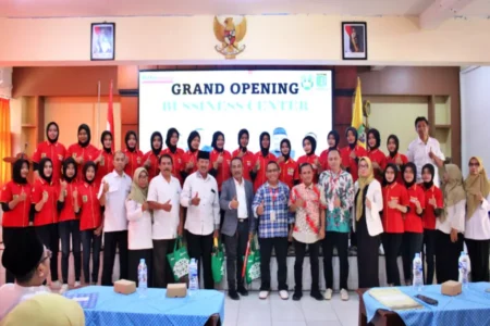 Alfamart Class di SMKN 1 Bojonegoro: Mencetak Lulusan Siap Kerja Foto BeritaJatim.com