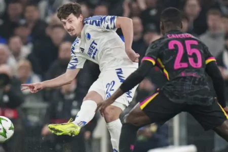 Chelsea Menang Tipis atas FC Kobenhavn, Tiket Perempat Final Liga Konferensi Belum Aman Foto BeritaJatim.com