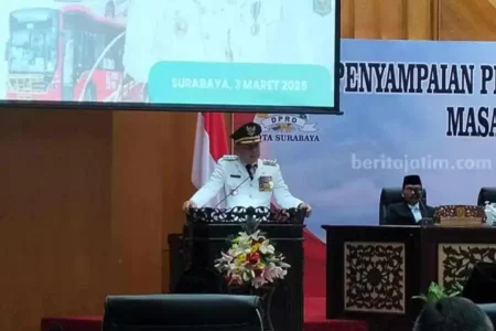 Eri Cahyadi dan Armuji Paparkan Visi Pembangunan Surabaya 2025-2030 Foto BeritaJatim.com