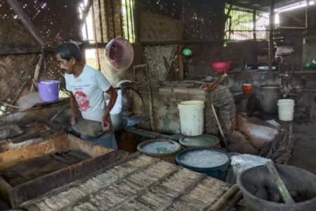 Pemkab Bondowoso Terus Upayakan Kurangi Kawasan Kumuh Foto BeritaJatim.com