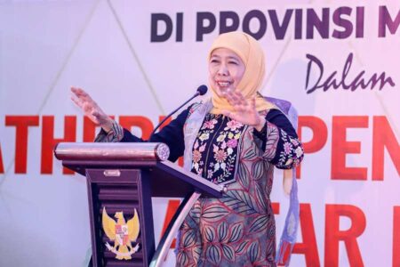27.994 Siswa Jatim Lolos SNBP 2025, Ini Kata Gubernur Khofifah Foto BeritaJatim.com