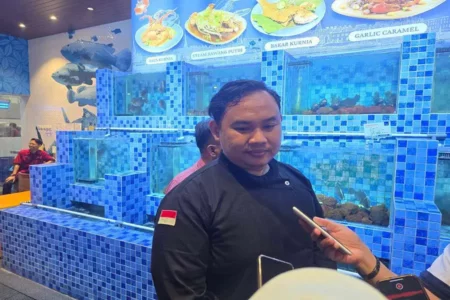 Tawarkan Sup Kolagen, Resto Seafood Ini Kantongi Sertifikasi Halal BPJPH Foto BeritaJatim.com